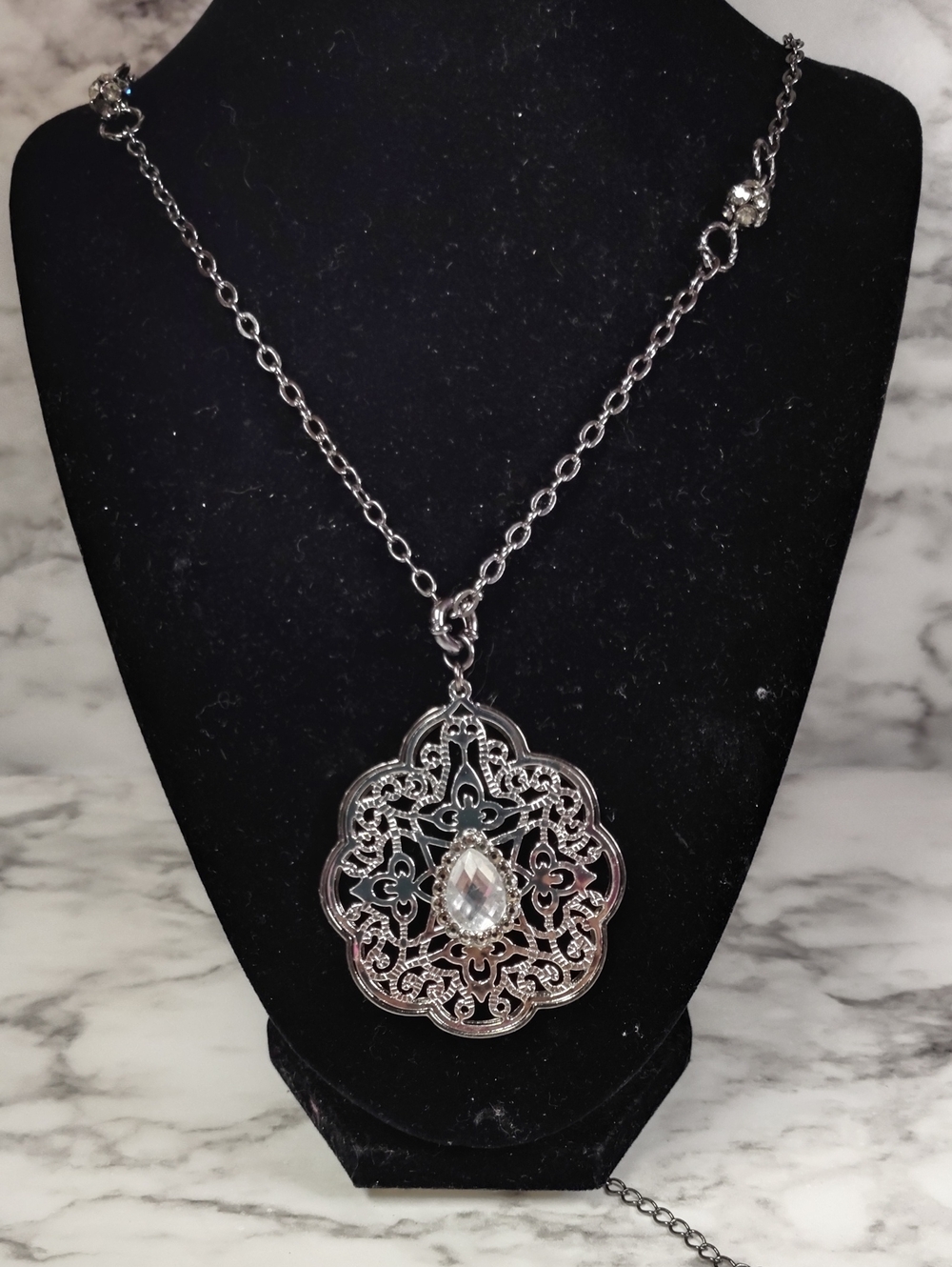 Silver Filigree Pendant Necklace with Clear Crystal